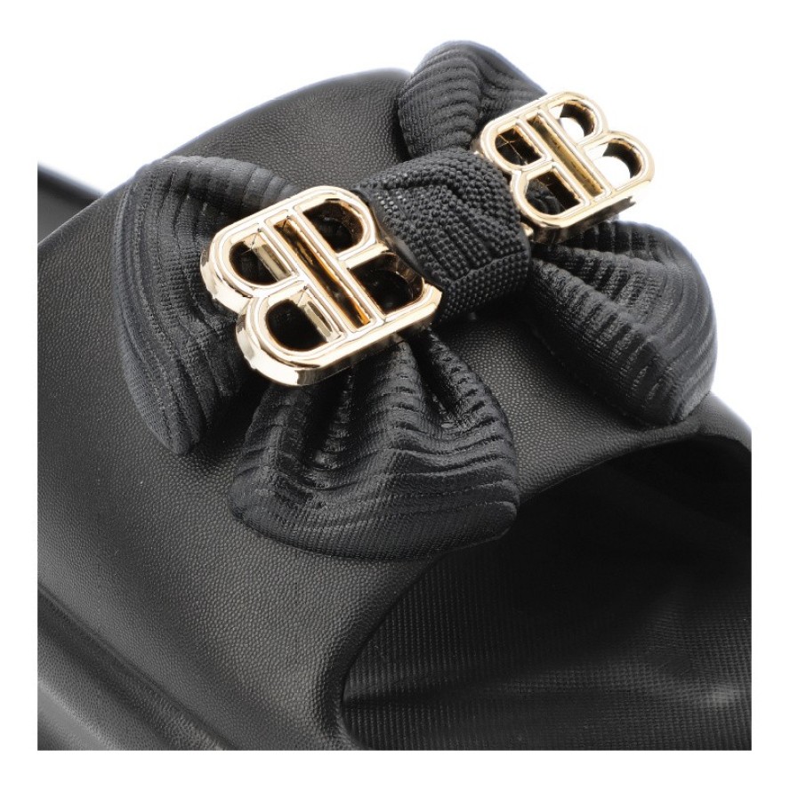 Czarne Klapki Filippo Modne Obuwie Damskie Na Platformie