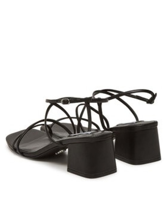 Steve Madden Sandały Remmi SM11003296 Czarny