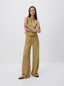 Strukturalne spodnie - oliwkowy
