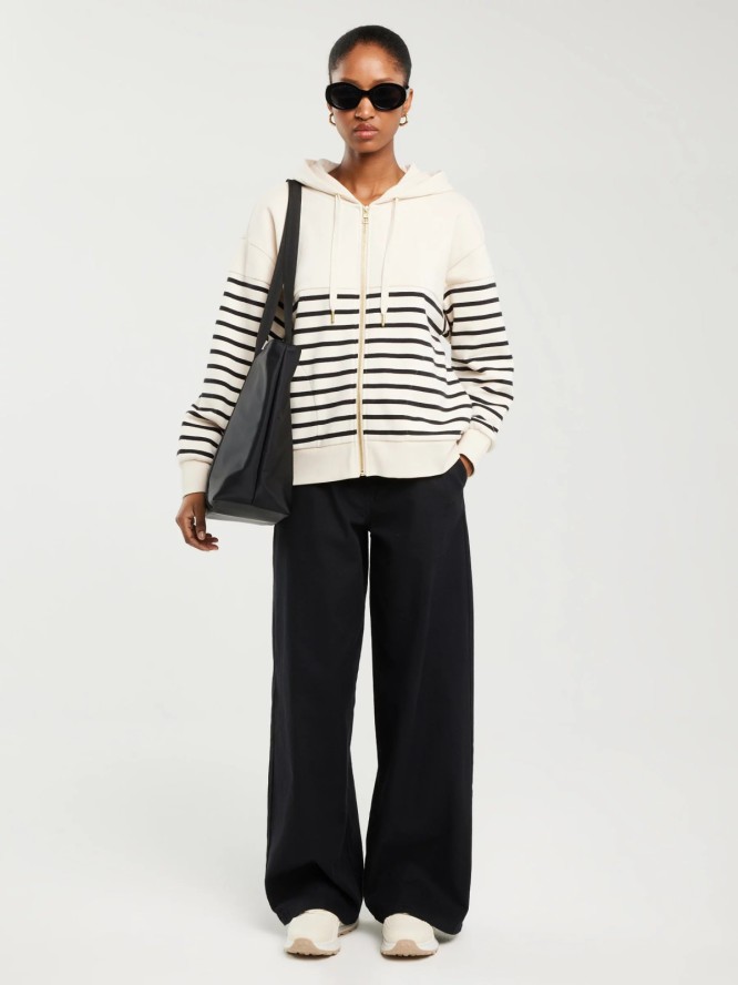 Bluza damska z kapturem rozpinana w paski kremowa Selina 103