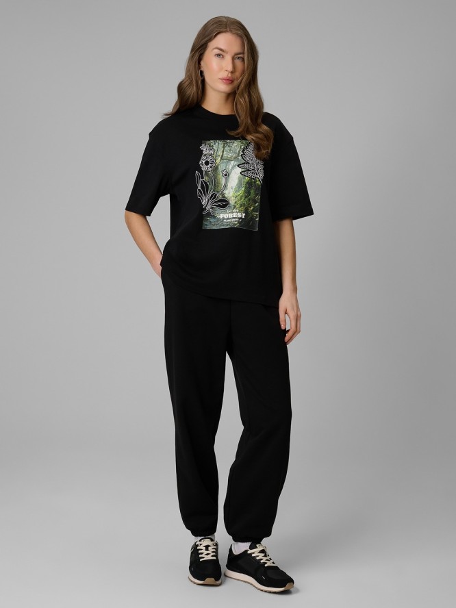 4F T-shirt loose z nadrukiem damski - czarny L