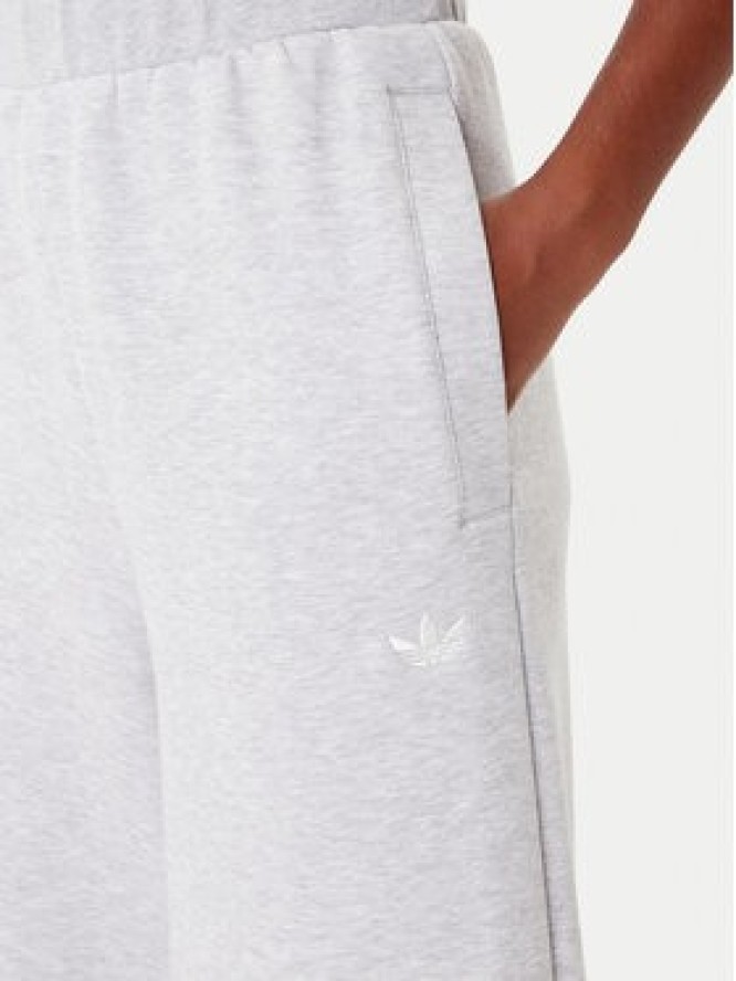 adidas Spodnie dresowe Off Placed 3-Stripes KA0833 Szary Wide Leg