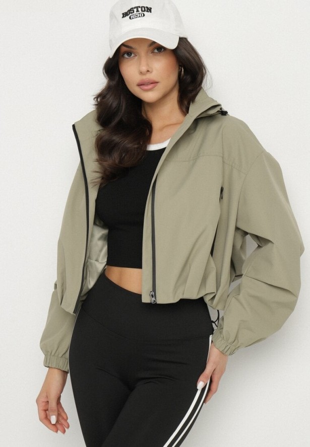 Ciemnozielona Sportowa Kurtka o Kroju Oversize z Kapturem i Ściągaczem w Pasie Voliana