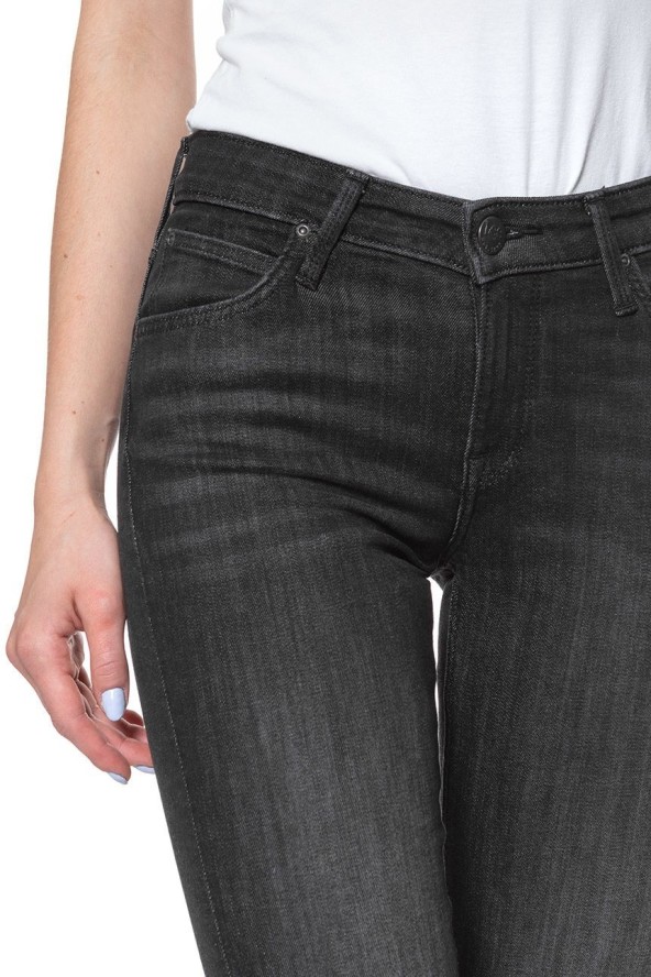 SPODNIE DAMSKIE LEE SCARLETT BLACK ORRICK L526DWJN 112111587