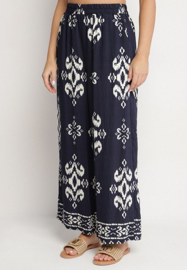 Granatowy Komplet z Wiskozą w Etniczny Wzór Koszula i Spodnie Meporelle