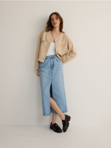 Krótka kurtka z imitacji zamszu - beżowy
