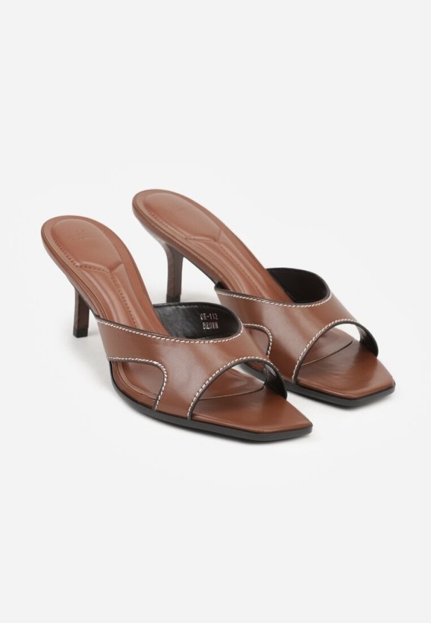 Brązowe Klapki na Szpilce z Wycięciami po Bokach Amaliliphis