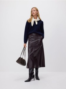 Wełniany sweter polo - granatowy