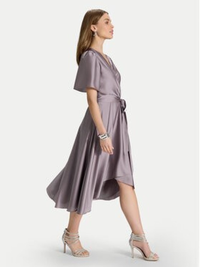 Swing Sukienka koktajlowa 5AJ04000 Fioletowy Regular Fit