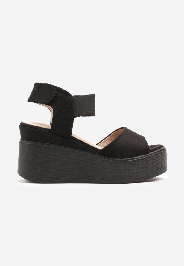Czarne Sandały na Platformie i Koturnie Wioreta