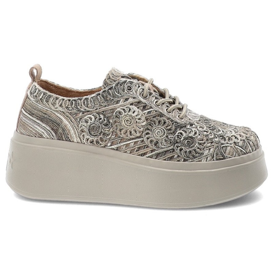Sneakersy damskie Filippo, cholewka z materiału tekstylnego z ozdobnym haftem wiązany fason na solidnej platformie, khaki, DP7799/26