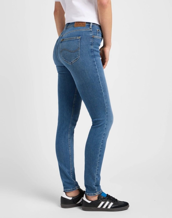 LEE DAMSKIE SPODNIE JEANSOWE LEE FOREVERFIT METEORIC L32SOVD43 112338351