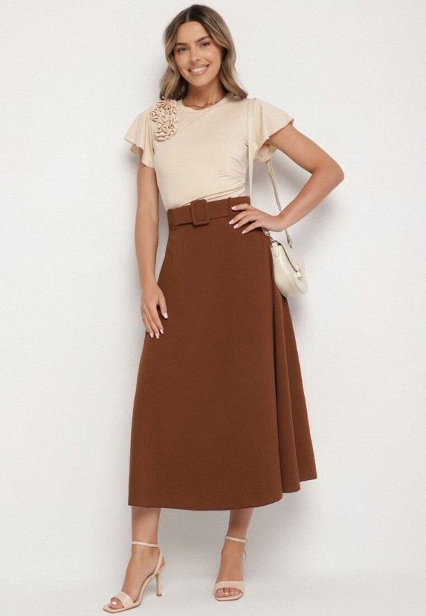 Brązowa Gładka Spódnica Maxi z Gumką w Pasie i Klamrą Orirsa