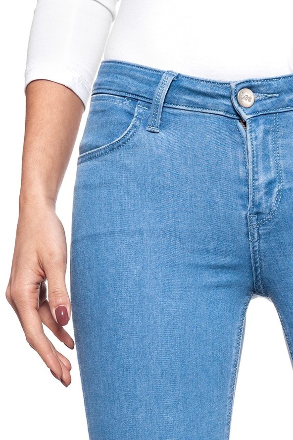 SPODNIE DAMSKIE LEE SCARLETT LAGOON L526AJRP