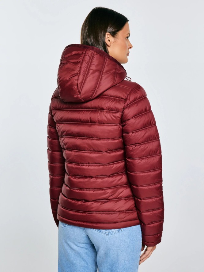 Kurtka damska pikowana z odpinanym kapturem bordowa Azeala23 604