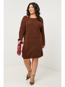 Curvy Lady Sukienka dzianinowa w kolorze brązowym rozmiar: 44/46
