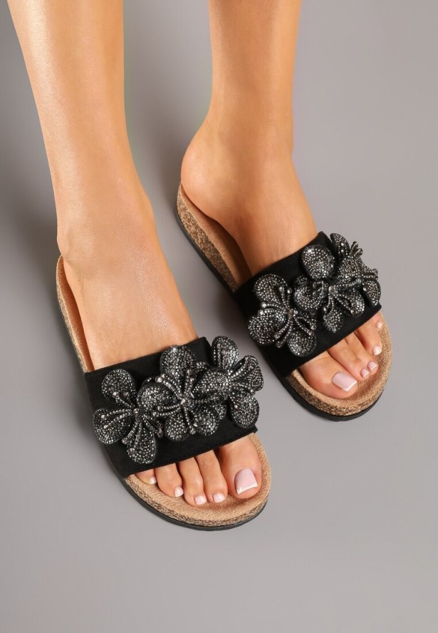 Czarne Klapki Ozdobione Aplikacjami Kwiatów i Cyrkoniami Lilima