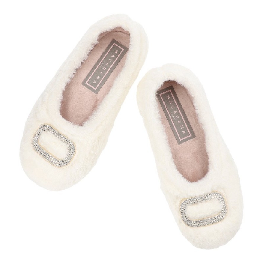 Białe Damskie Kapcie z Futerkiem Macarena