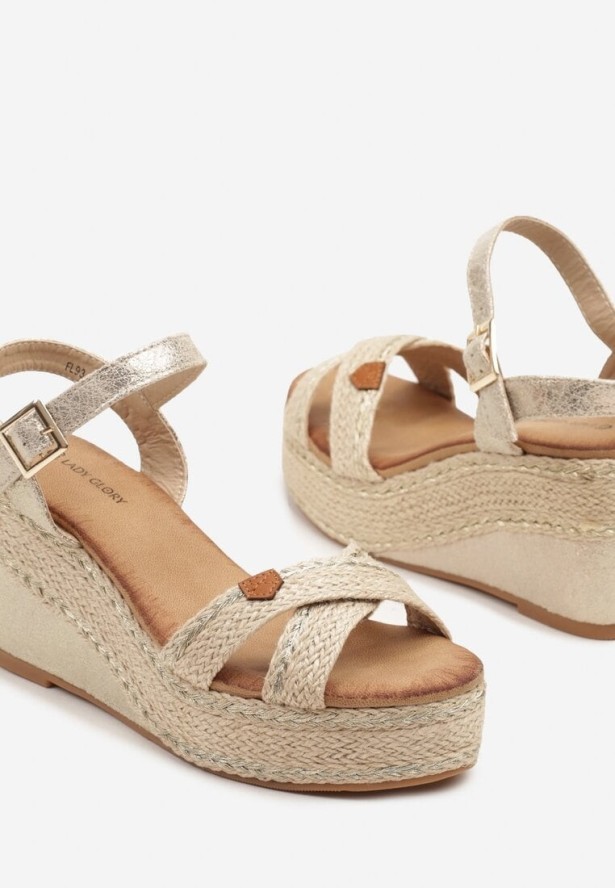 Złote Sandały ze Wstawkami z Plecionki na Koturnie Neroliana