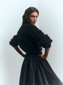 Sweter z moherem - czarny