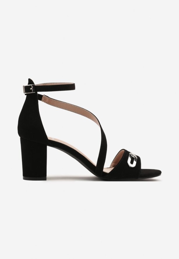 Czarne Sandały na Obcasie z Metaliczną Ozdobą Maralisa