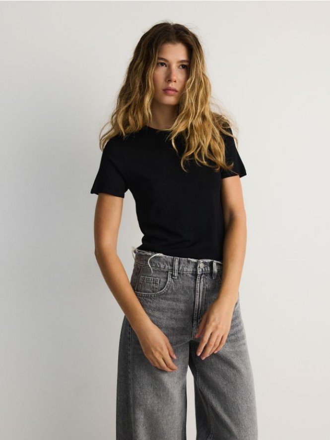 Bluzka z wiskozą - czarny