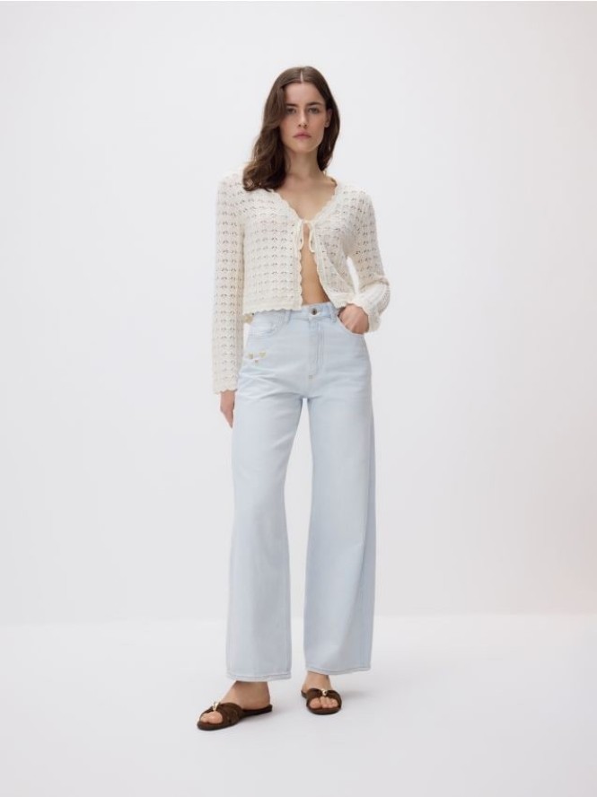 Jeansy straight z aplikacjami - niebieski