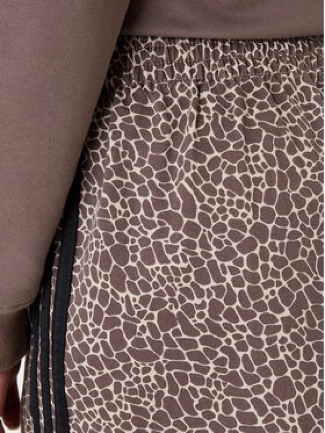 adidas Jeansy Firebird Aop KD8811 Brązowy Loose Fit