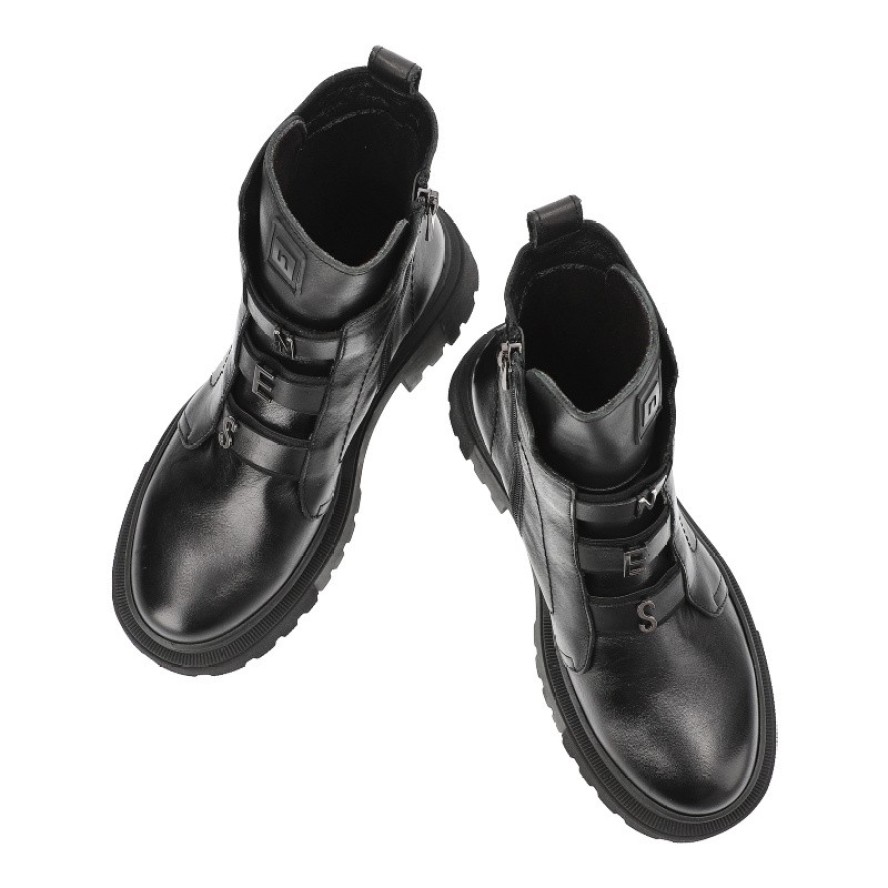 Czarne Botki Nessi Stylowe Obuwie Damskie