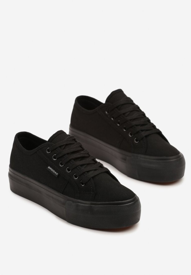 Czarne Klasyczne Trampki na Grubej Podeszwie Maireli