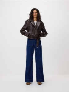 Kurtka z imitacji skóry - bordowy