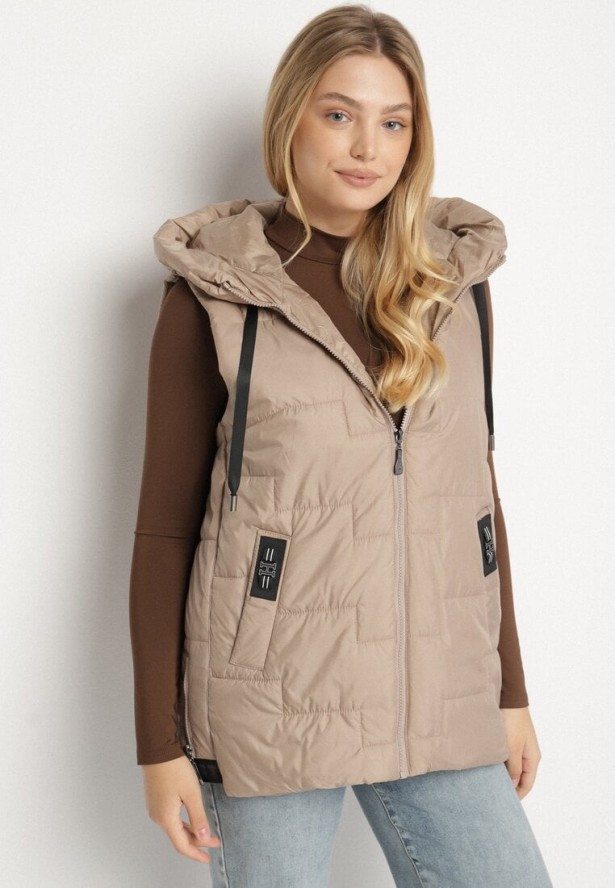 Beżowa Pikowana Kamizelka z Kapturem i Sznurkami Imvila