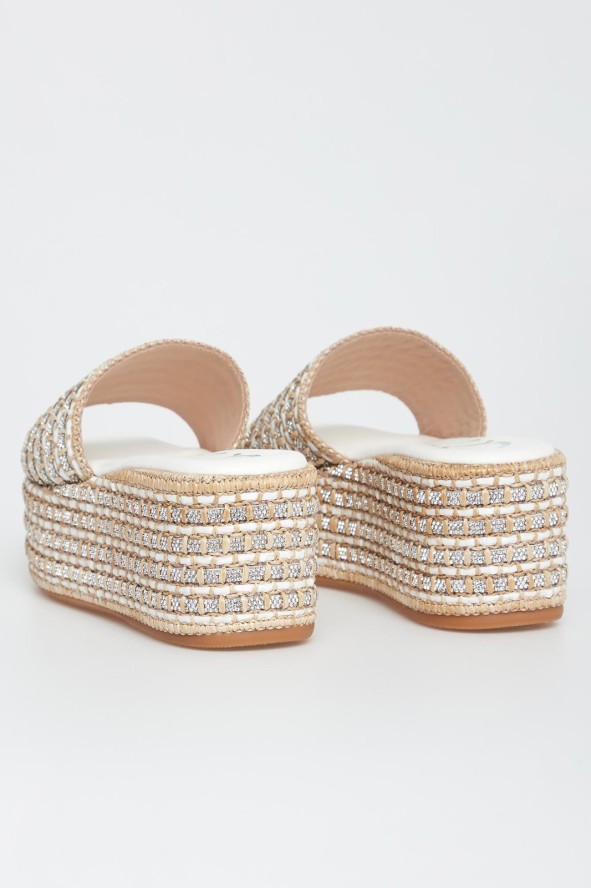 Klapki damskie skórzane na koturnach CESARE CASADEI