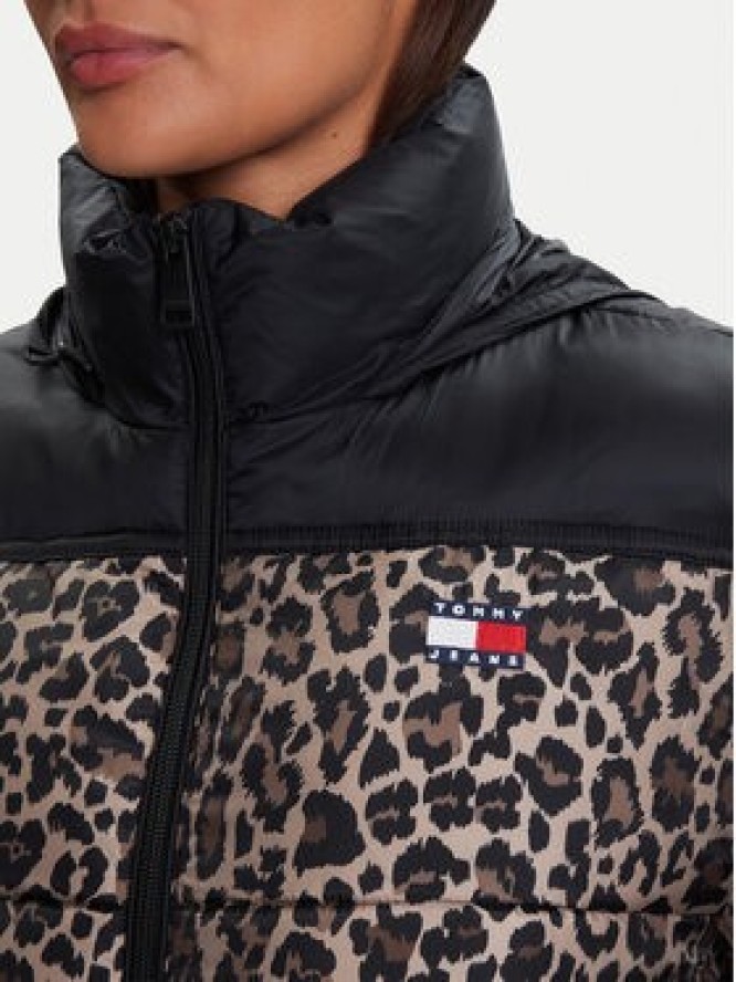 Tommy Jeans Kurtka zimowa DW0DW21967 Brązowy Relaxed Fit