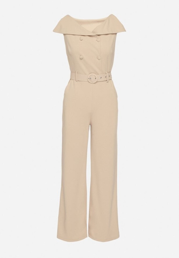 Beżowy Kombinezon z Wywijanym Dekoltem w Łódkę i Paskiem z Klamrą Galithiela