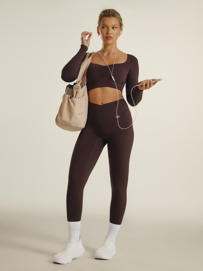 4F Crop top treningowy z niskim wsparciem damski 4F x Anna Lewandowska - brązowy S