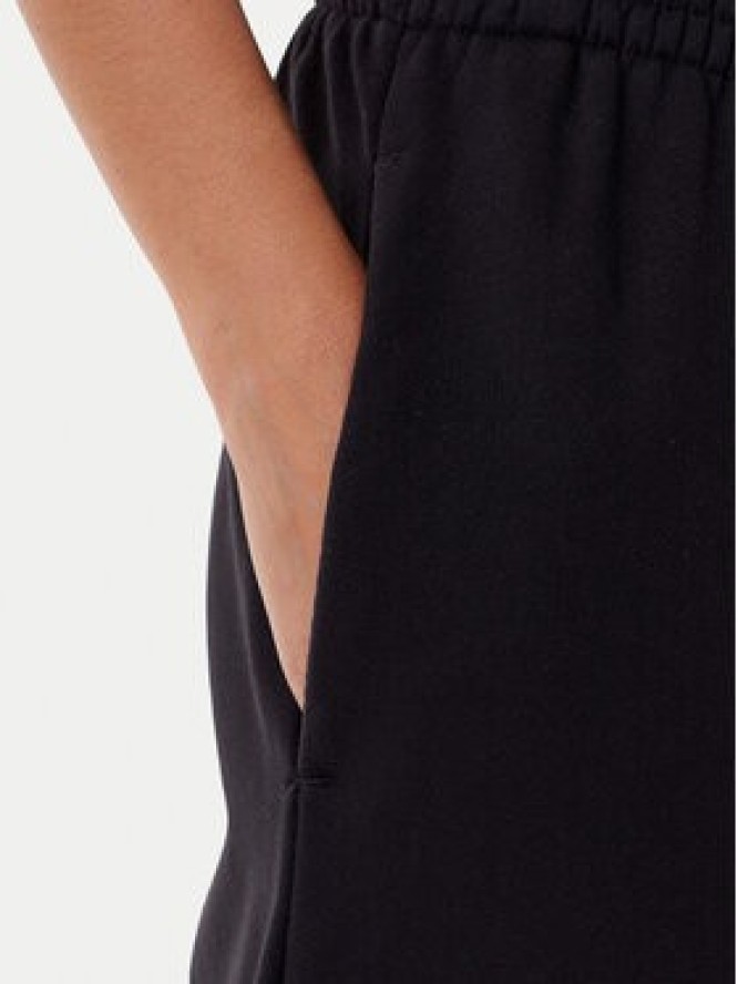 adidas Spodnie dresowe Essentials JW2812 Czarny Wide Leg