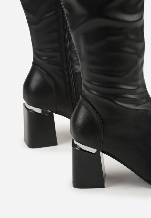 Czarne Klasyczne Kozaki VICES na Słupkowym Obcasie z Metaliczną Aplikacją Rannora