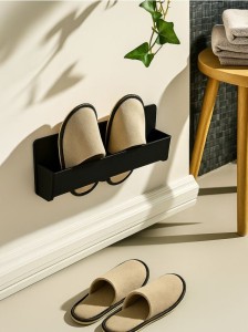 Ścienny uchwyt na kapcie - czarny