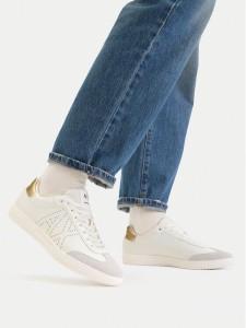 Armani Exchange Sneakersy XW002791 AF26936 MZ128 Écru