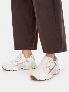 Guess Sneakersy FLJCR6 ELE12 Biały