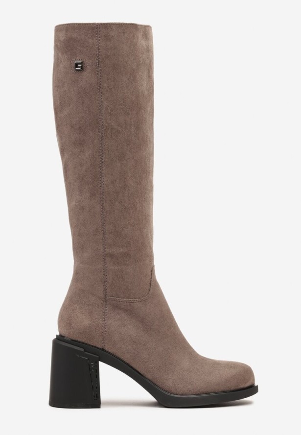 Ciemnobeżowe Kozaki na Słupku w Stylu Muszkieterek Cediara