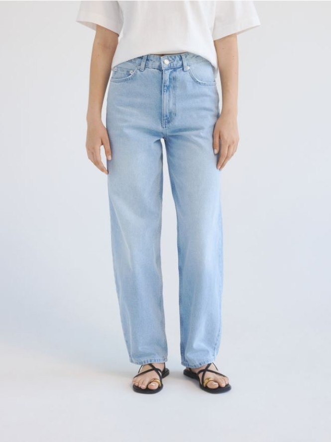 Jeansy barrel leg - niebieski