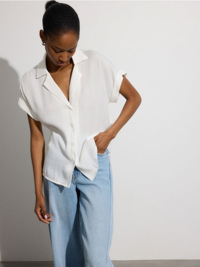 Koszula z dodatkiem wiskozy - złamana biel