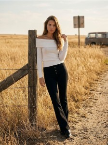 Spodnie jeansowe flare - czarny