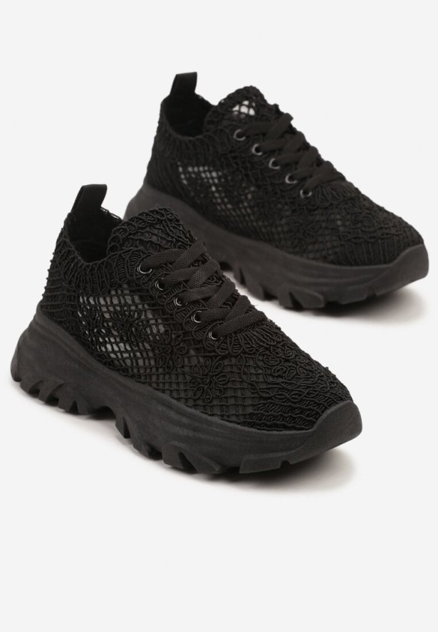 Czarne Sneakersy Ozdobione Siateczką Toliselle