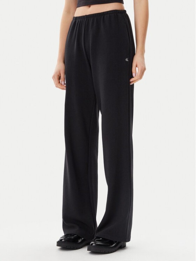 Calvin Klein Jeans Spodnie dresowe J20J225537 Czarny Straight Fit