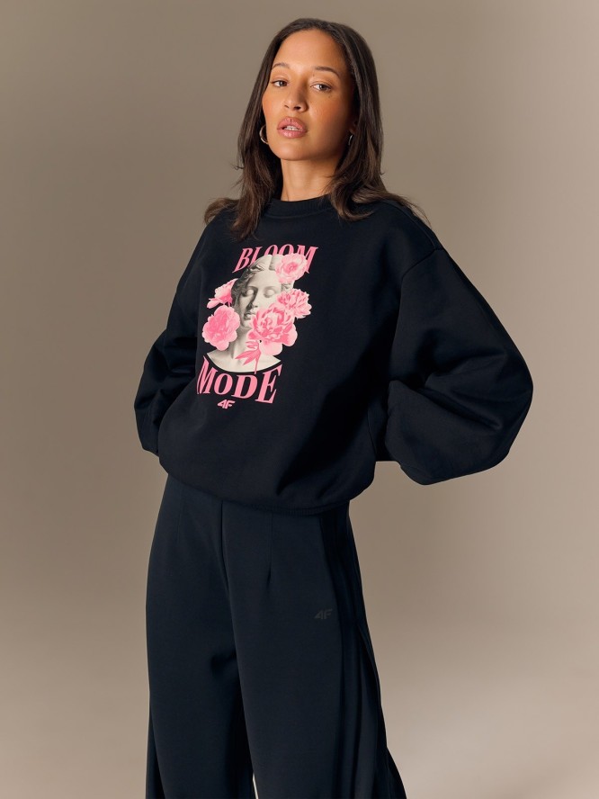 4F Bluza dresowa loose bez kaptura damska - czarna M