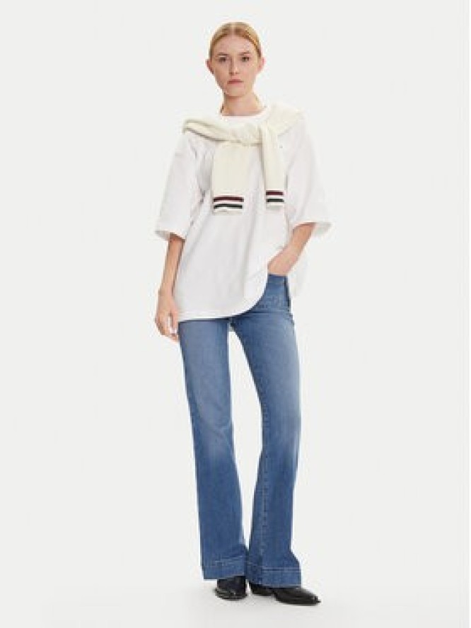 Wrangler Jeansy 112332419 Niebieski Flare Fit