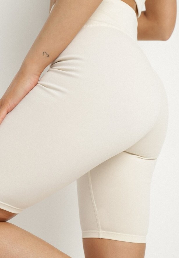 Beżowe Szorty Kolarki Elastyczne Ellisade